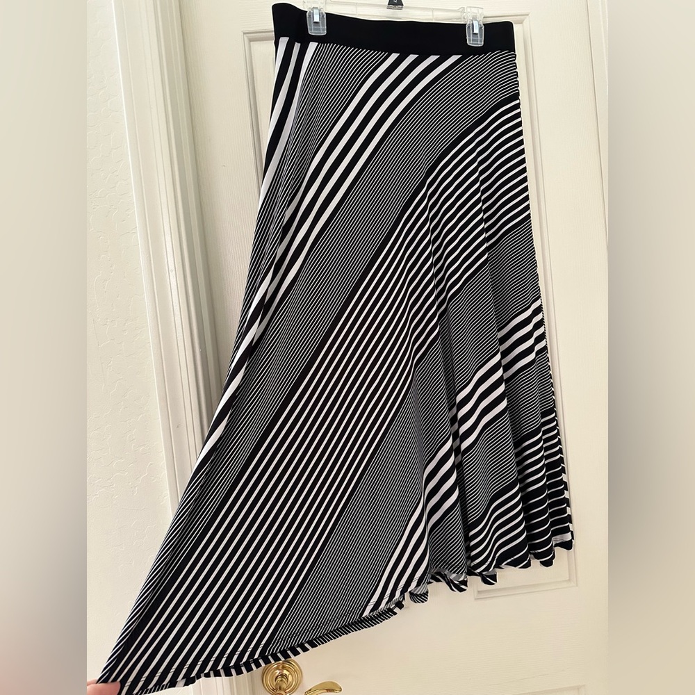 INC International Concepts Black & White Striped Maxi Skirt L